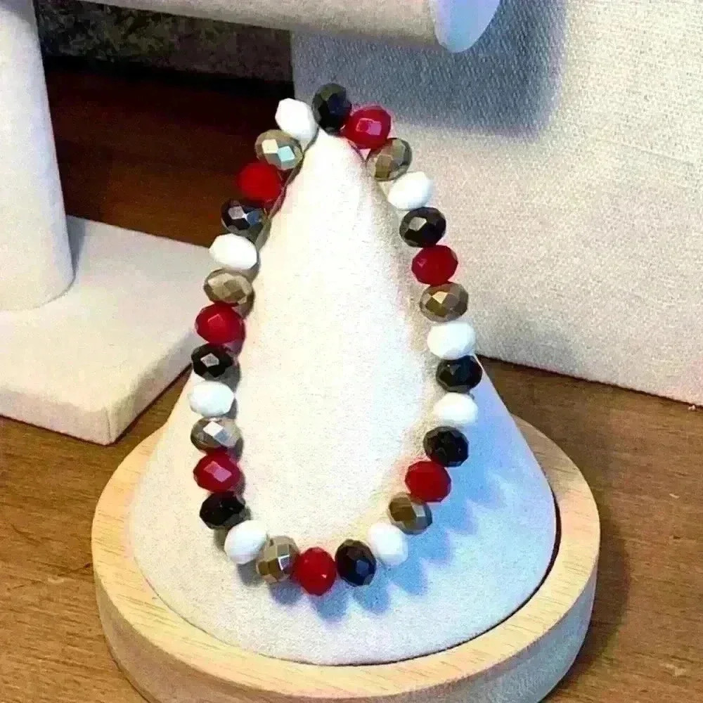 Muti Colored Faceted Glass Bead  Stretch Bracelet